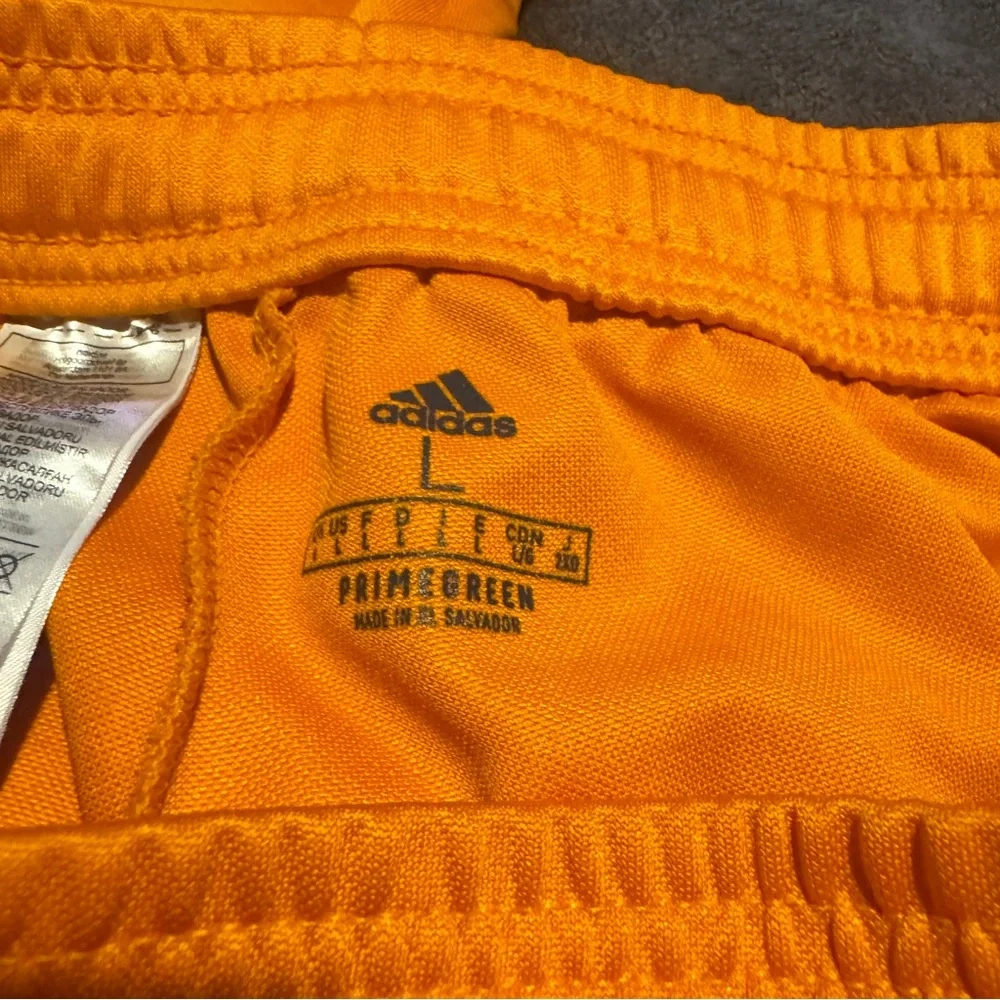 Adidas Men’s primegreen track pants Orange L - Picture 4 of 4
